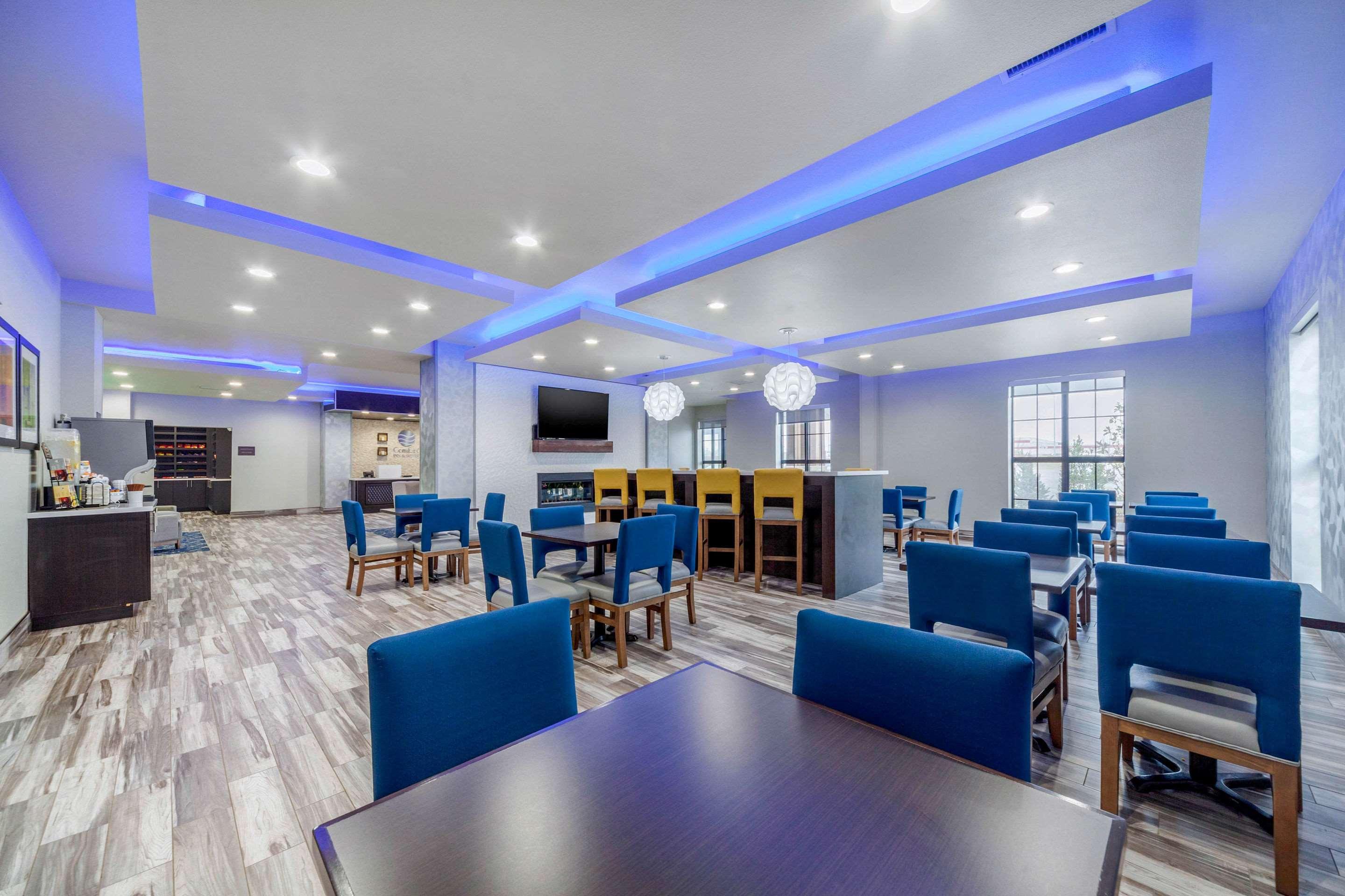 Comfort Inn & Suites Oklahoma City South I-35 Dış mekan fotoğraf